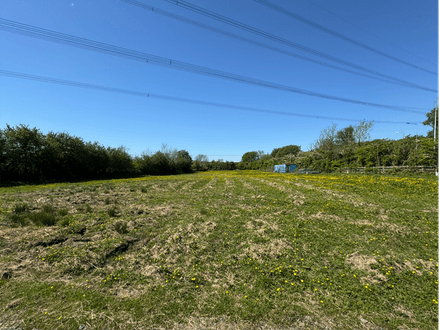 Land Extending to Circa 1.65 Acres