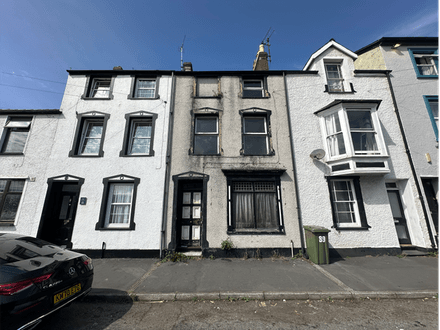 Four-Bedroom Property in Need of Refurbishment